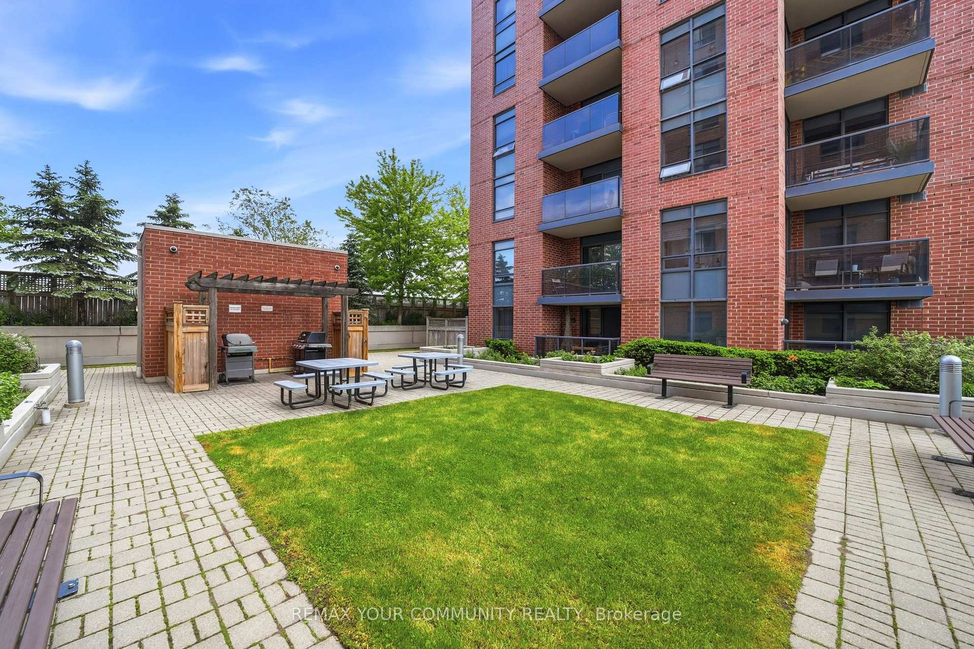 Photo 23 of Unit 2102, 60 Heintzman Street, Toronto, Junction Area — HOMEH