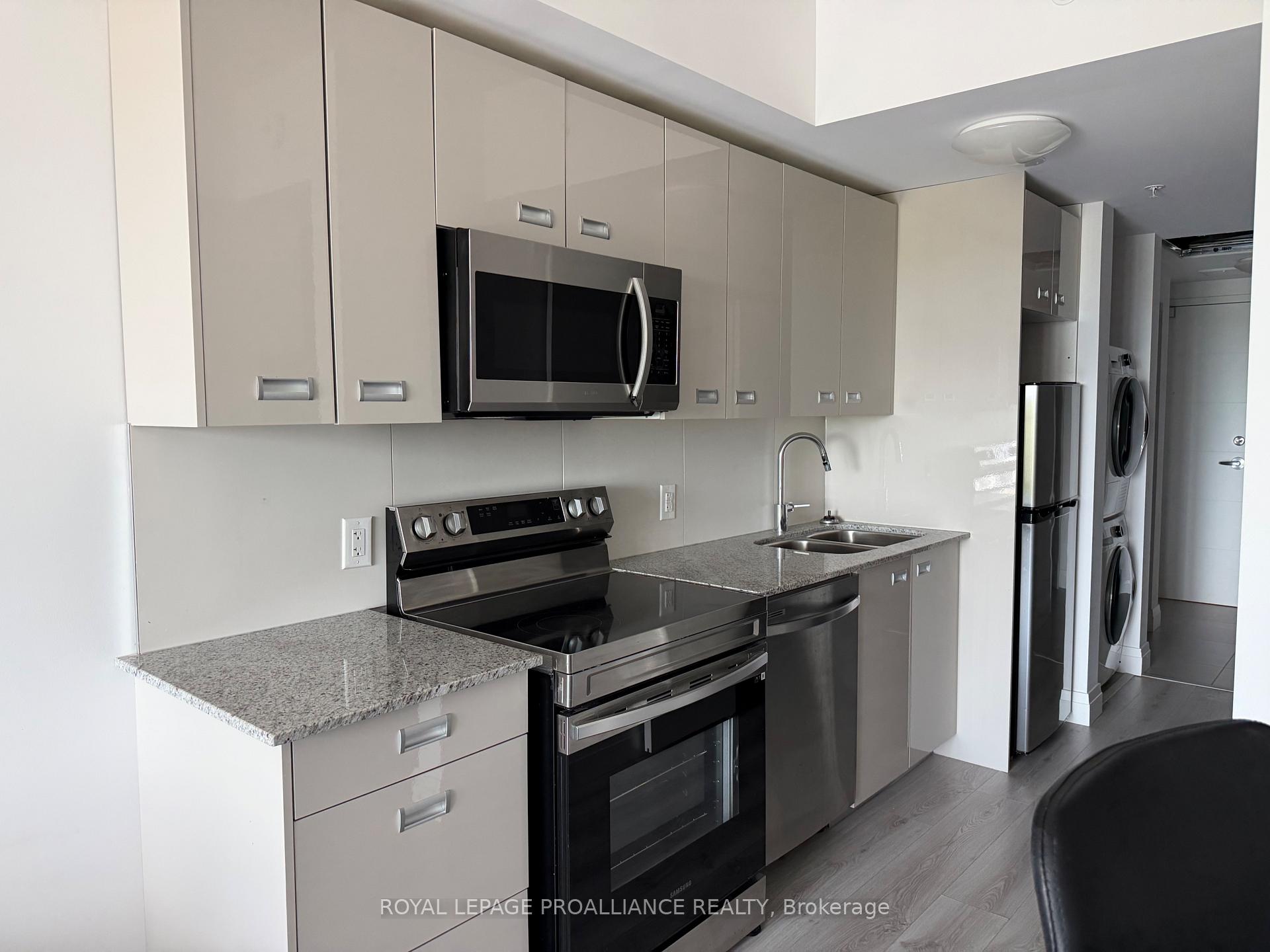 Photo 11 of Unit 913, 652 Princess Street, Kingston, Central City East — HOMEH