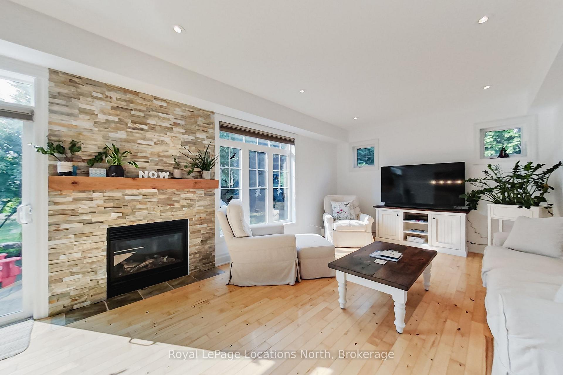 Photo 13 of Unit 1, 108 Landry Lane, Blue Mountains — HOMEH