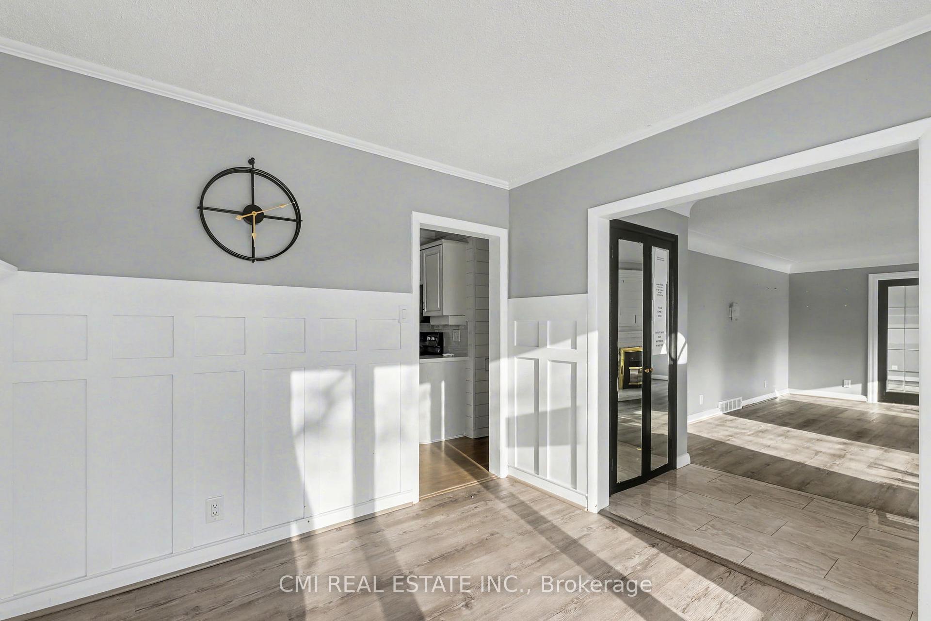 Photo 6 of 645 Riverside Drive, London, North P — HOMEH