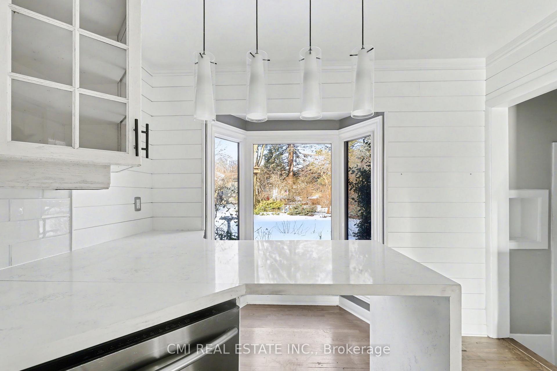 Photo 9 of 645 Riverside Drive, London, North P — HOMEH