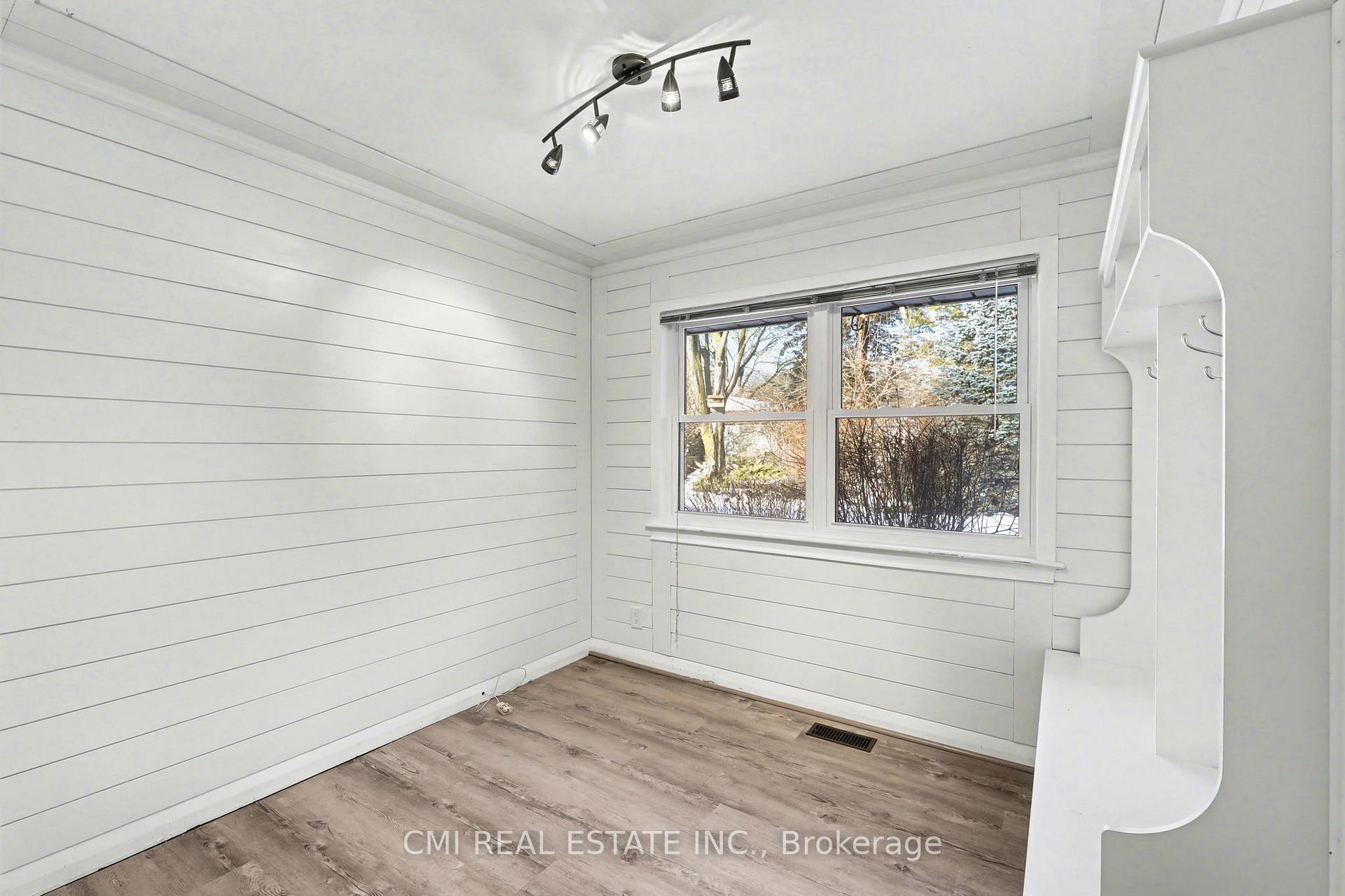 Photo 13 of 645 Riverside Drive, London, North P — HOMEH