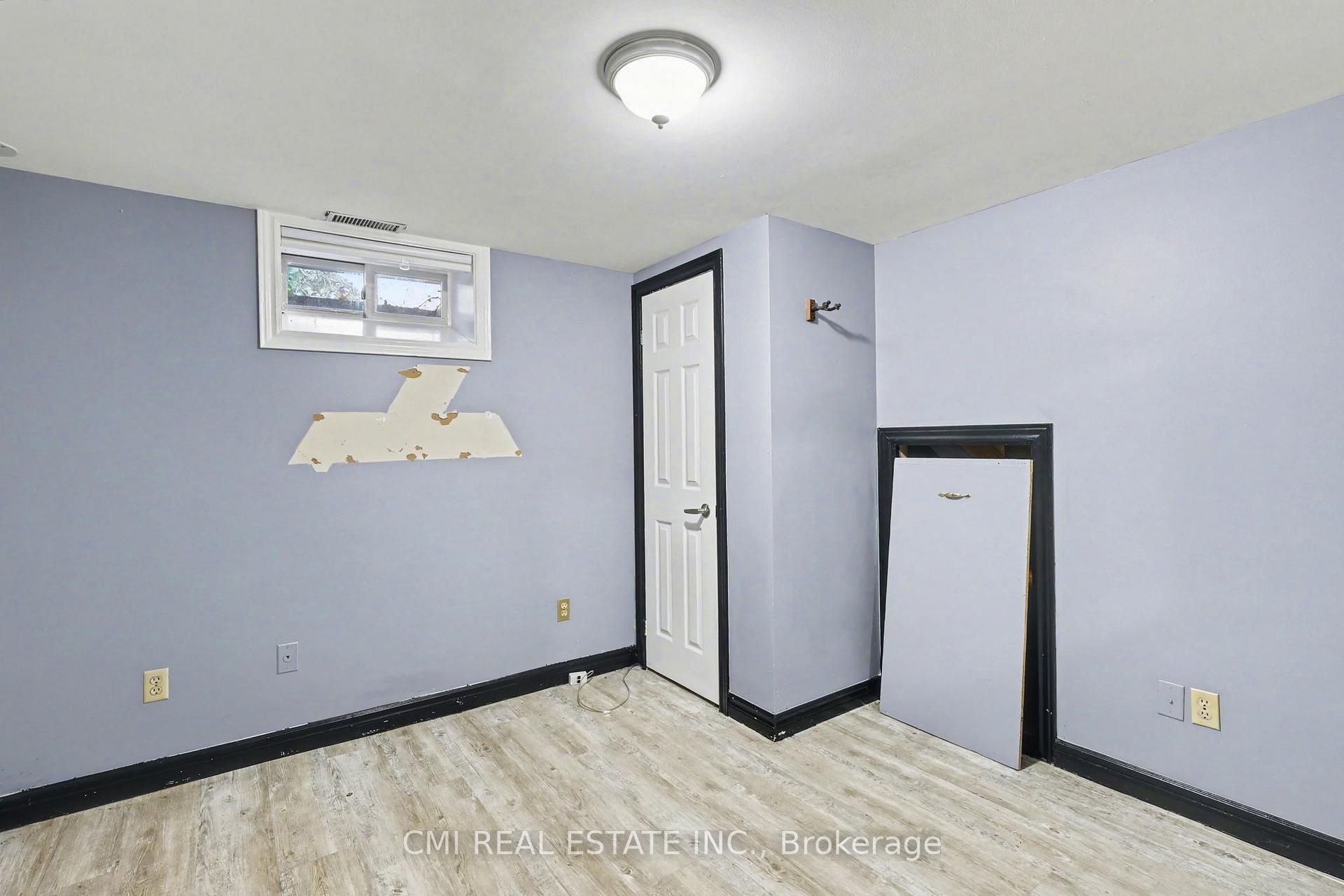 Photo 21 of 645 Riverside Drive, London, North P — HOMEH