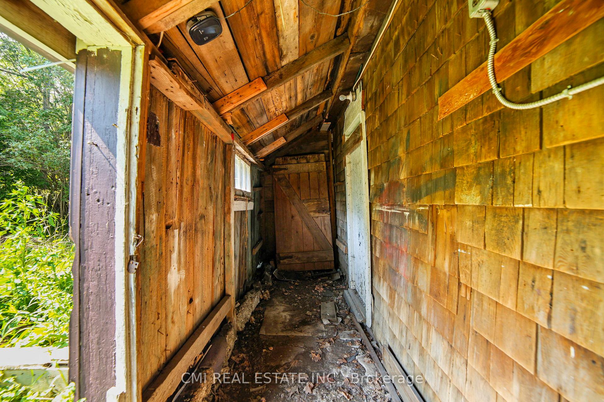 Photo 21 of 120 Second Avenue E, Shelburne — HOMEH