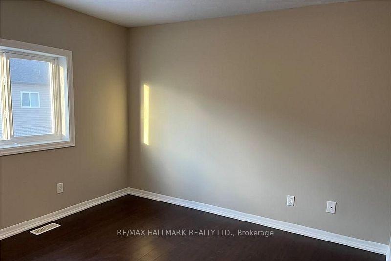 Photo 12 of Unit Main, 286 Buttonbush Street, Waterloo, Columbia Forest/Clair Hills — HOMEH