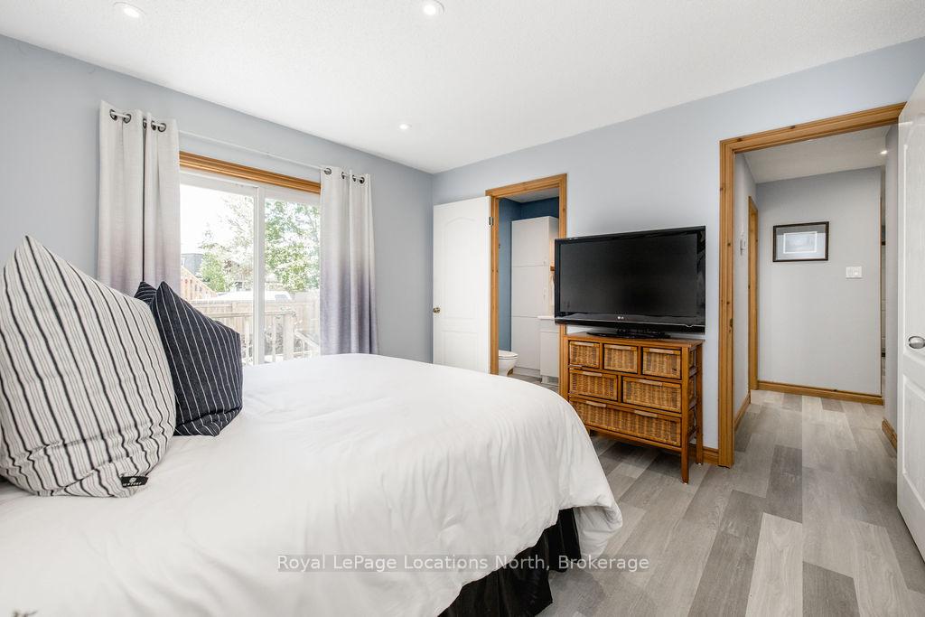 Photo 15 of 39 Mccague Street, Wasaga Beach — HOMEH