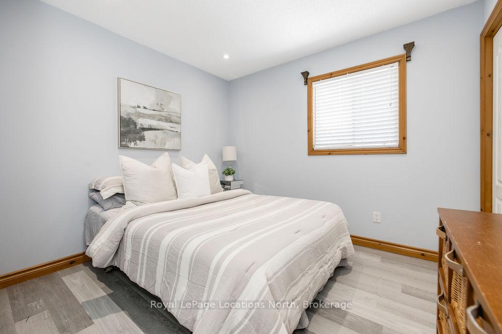 Photo 20 of 39 Mccague Street, Wasaga Beach — HOMEH