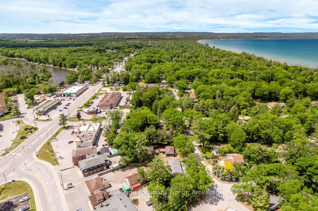 Photo 30 of 39 Mccague Street, Wasaga Beach — HOMEH