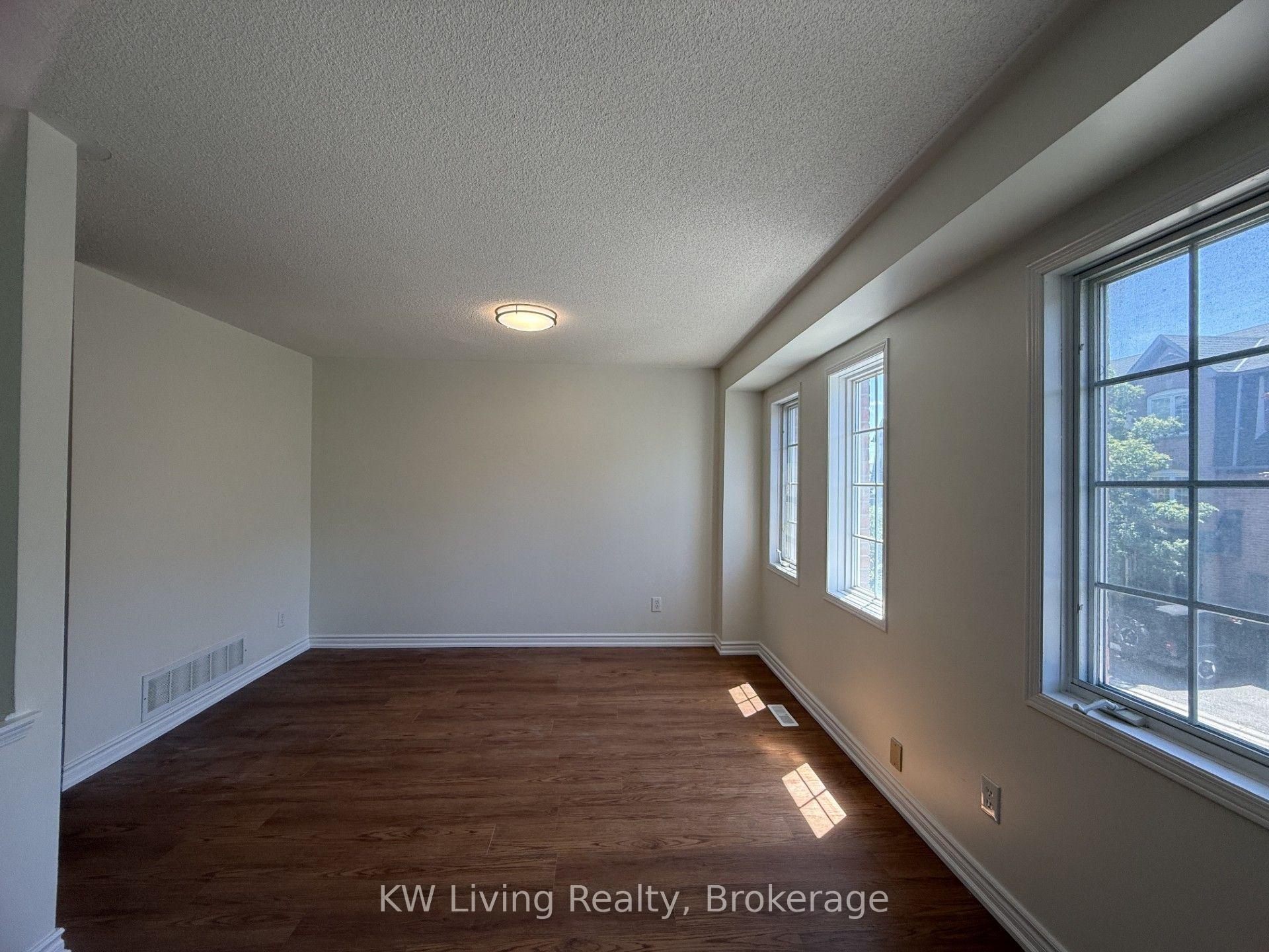 Photo 7 of Unit 86, 2945 Thomas Street, Mississauga, Central Erin Mills — HOMEH