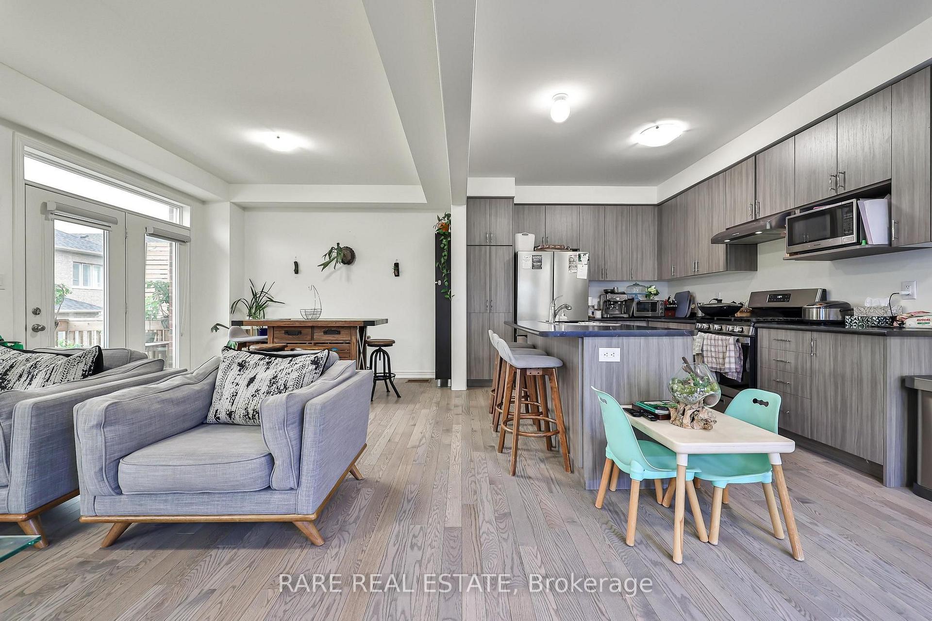 Photo 15 of 274 Skinner Road, Hamilton, Waterdown — HOMEH