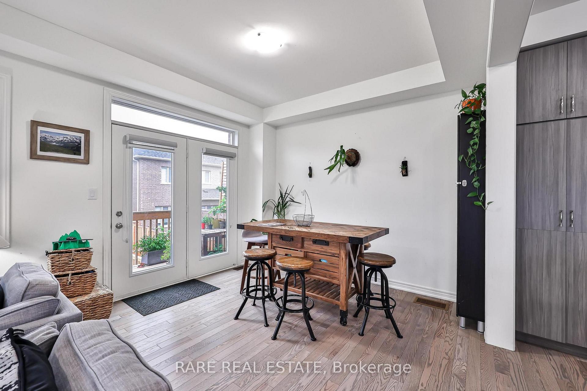 Photo 20 of 274 Skinner Road, Hamilton, Waterdown — HOMEH