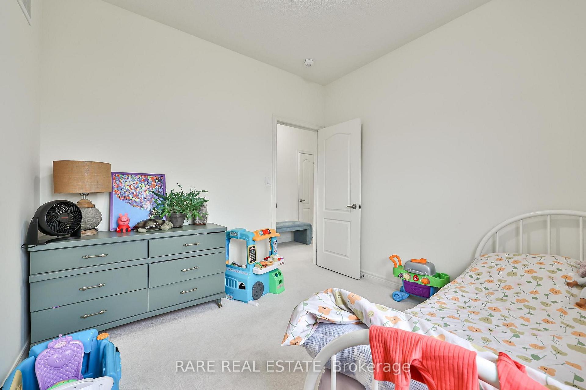 Photo 47 of 274 Skinner Road, Hamilton, Waterdown — HOMEH