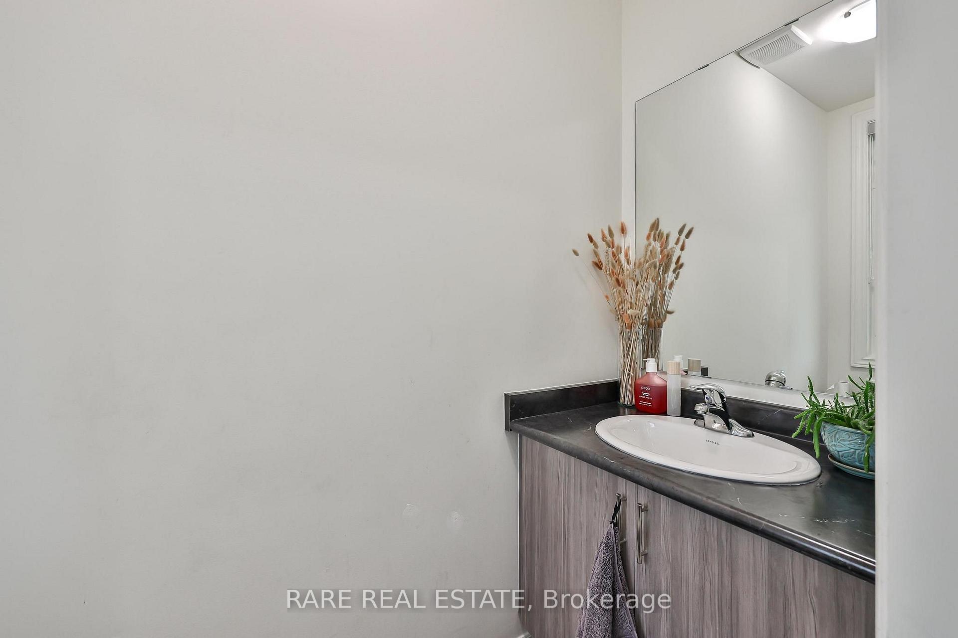 Photo 62 of 274 Skinner Road, Hamilton, Waterdown — HOMEH