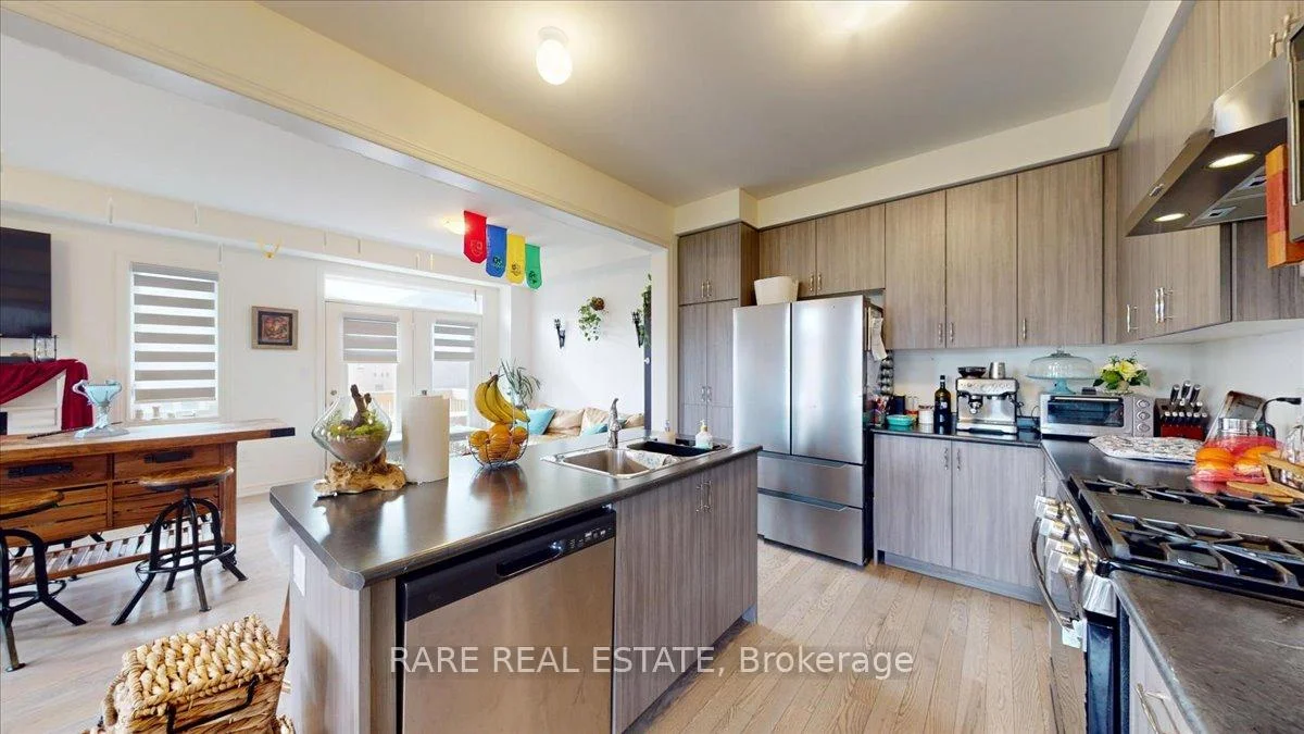 Photo 6 of 274 Skinner Road, Hamilton, Waterdown — HOMEH