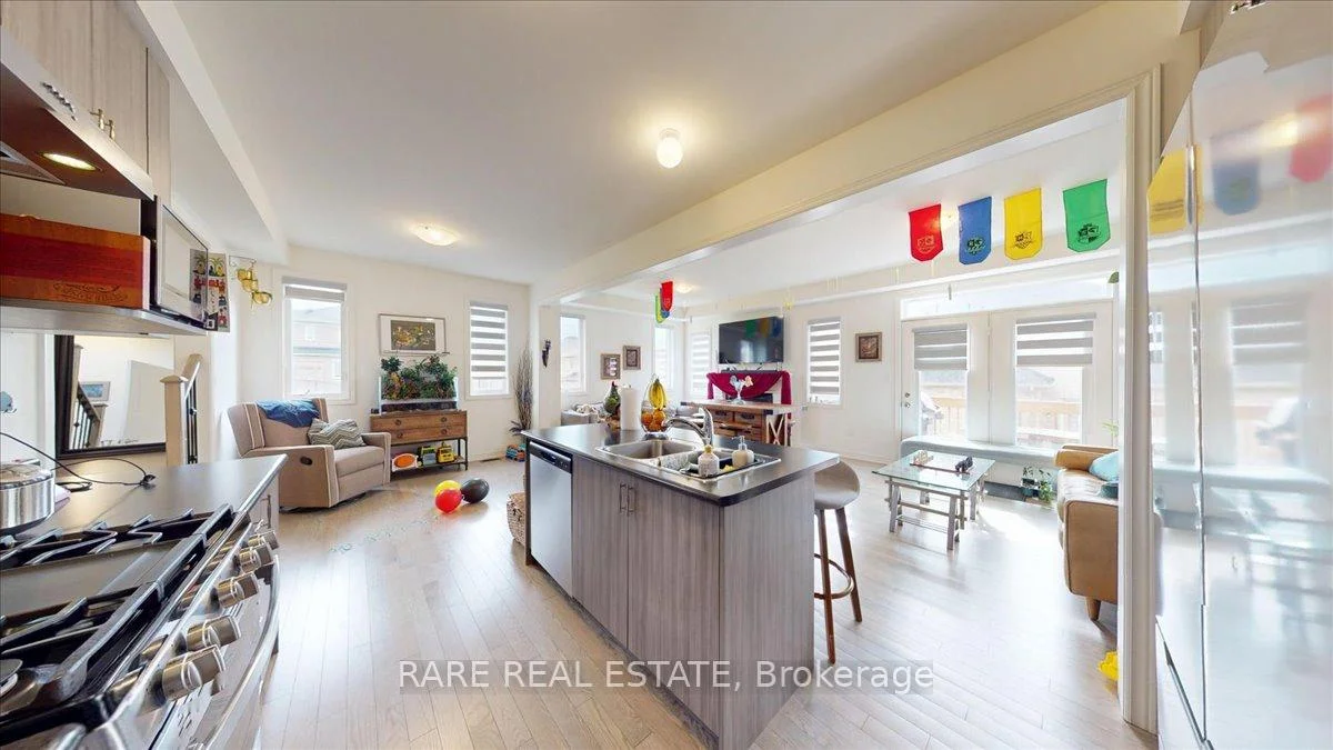 Photo 8 of 274 Skinner Road, Hamilton, Waterdown — HOMEH