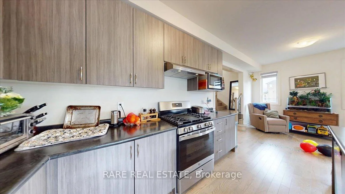 Photo 16 of 274 Skinner Road, Hamilton, Waterdown — HOMEH
