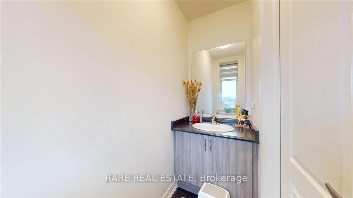 Photo 32 of 274 Skinner Road, Hamilton, Waterdown — HOMEH