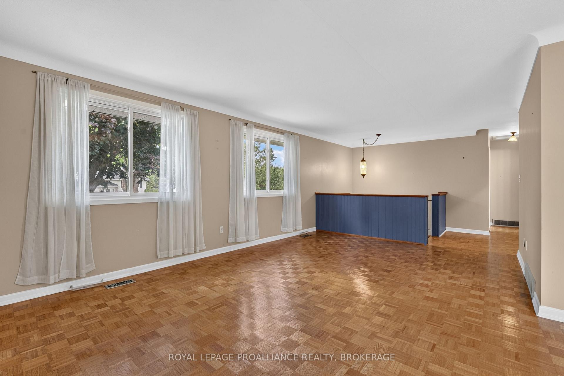 Photo 6 of 247 Chelsea Road, Kingston, City SouthWest — HOMEH