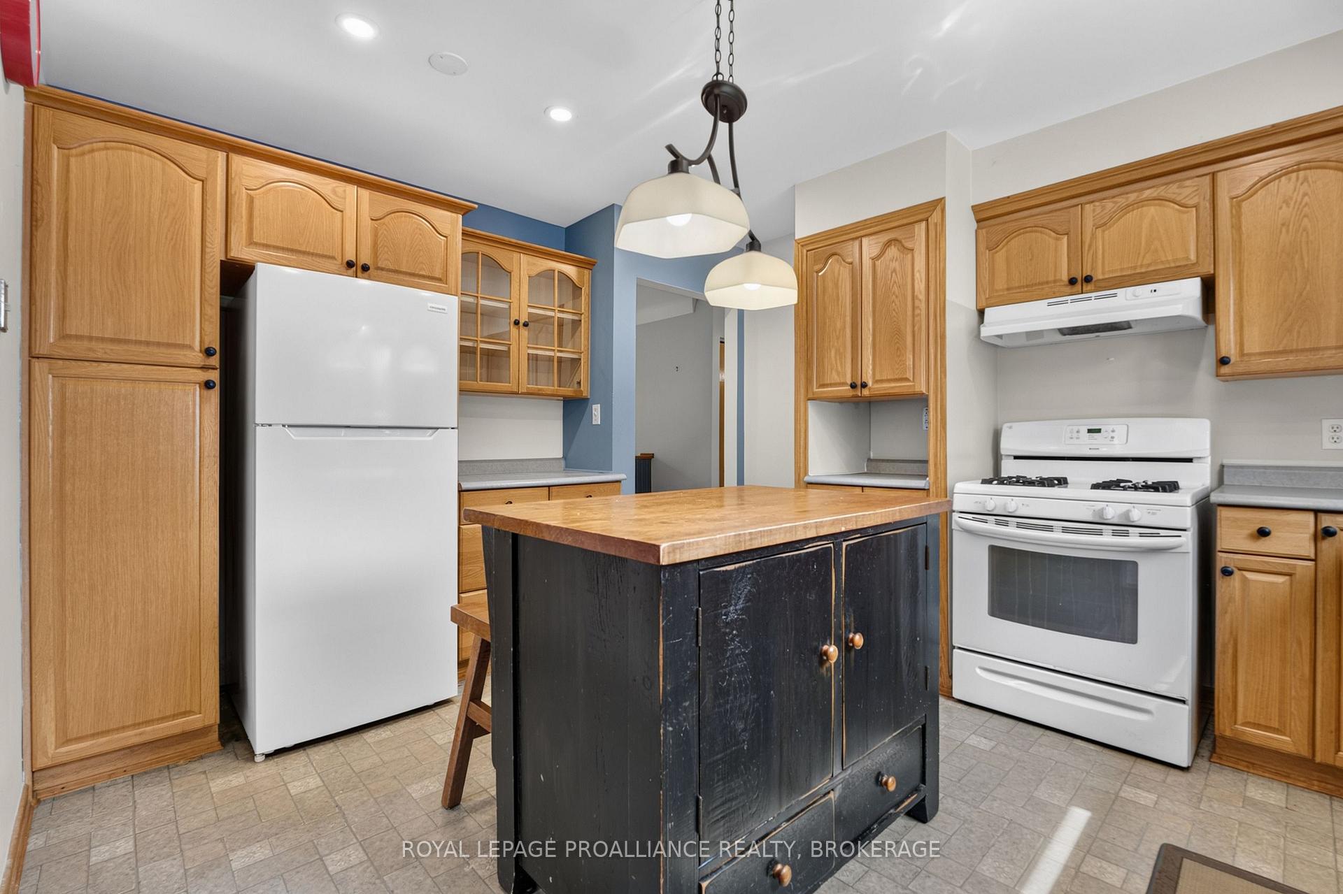 Photo 10 of 247 Chelsea Road, Kingston, City SouthWest — HOMEH