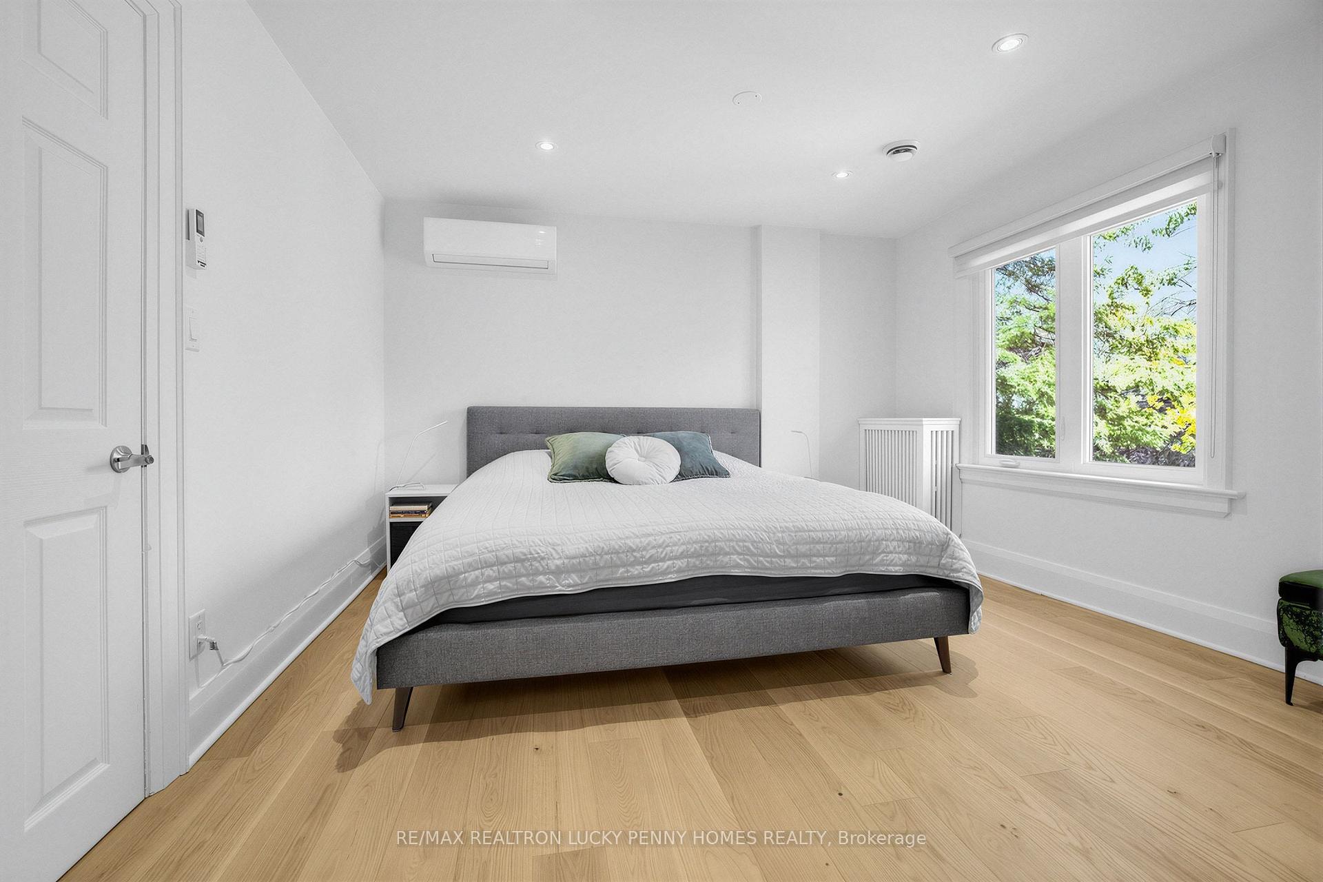 Photo 25 of 96 Whitehall Road, Toronto, Rosedale-Moore Park — HOMEH
