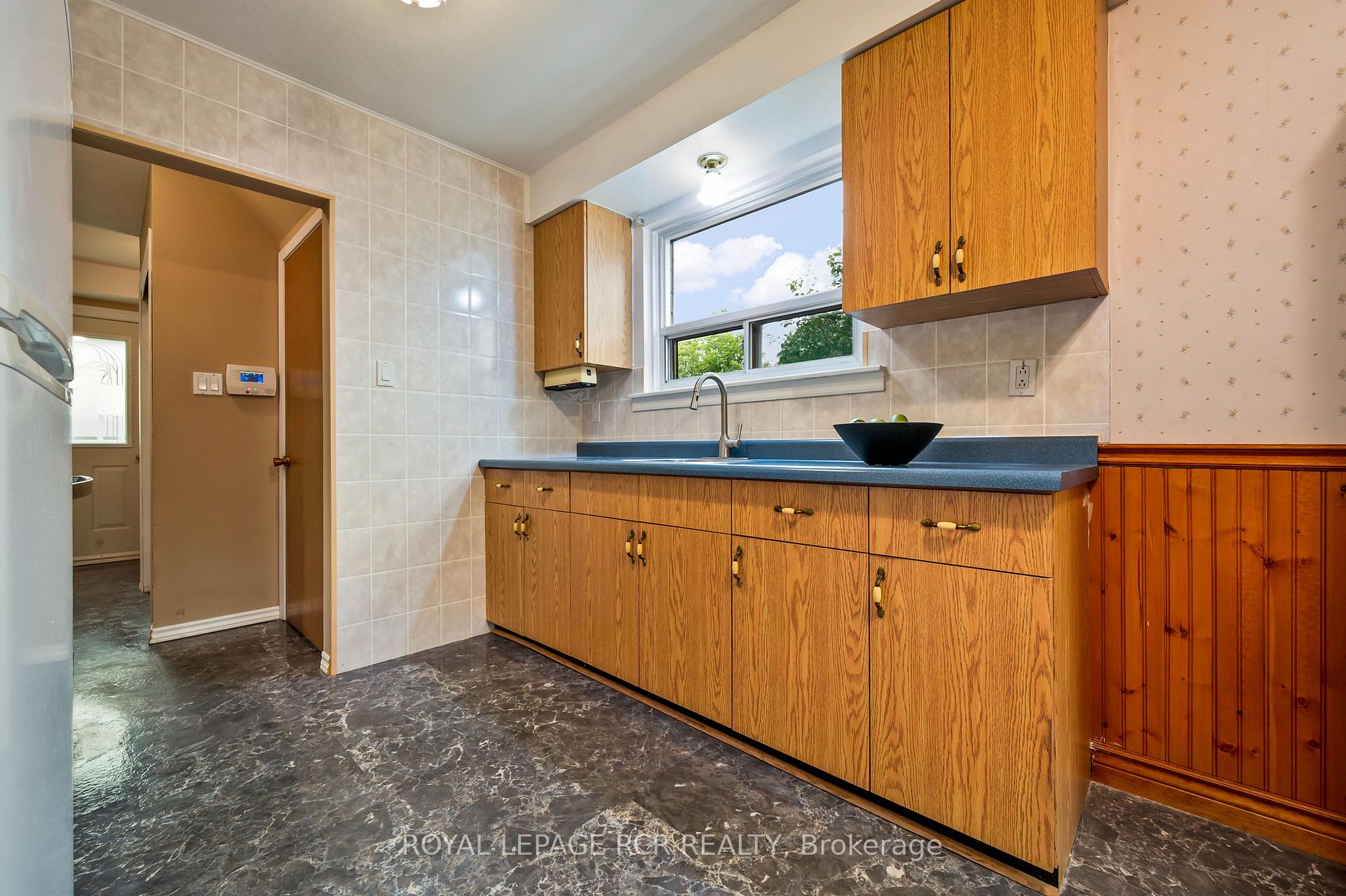 Photo 12 of 7 Cardwell Street, Orangeville — HOMEH