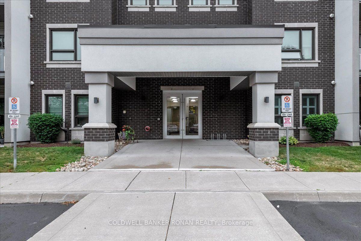 Photo 2 of Unit 310, 69 Boyne Street N, New Tecumseth, Alliston — HOMEH