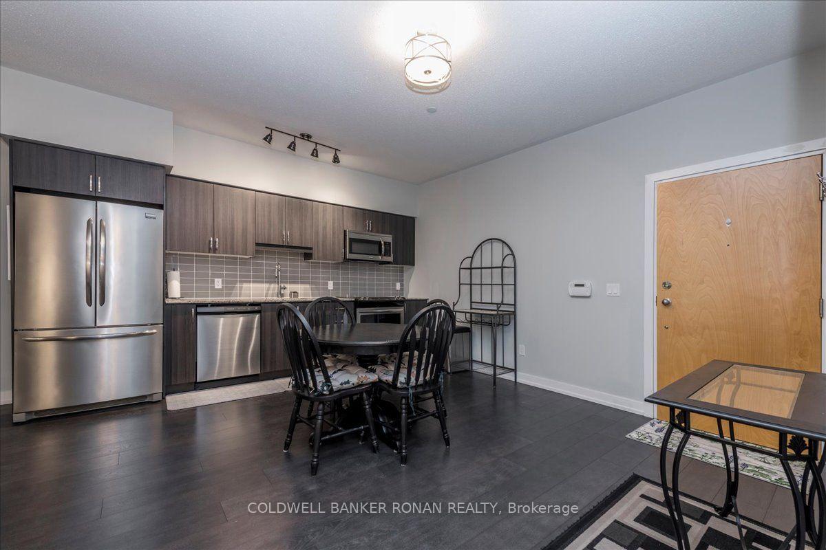 Photo 5 of Unit 310, 69 Boyne Street N, New Tecumseth, Alliston — HOMEH