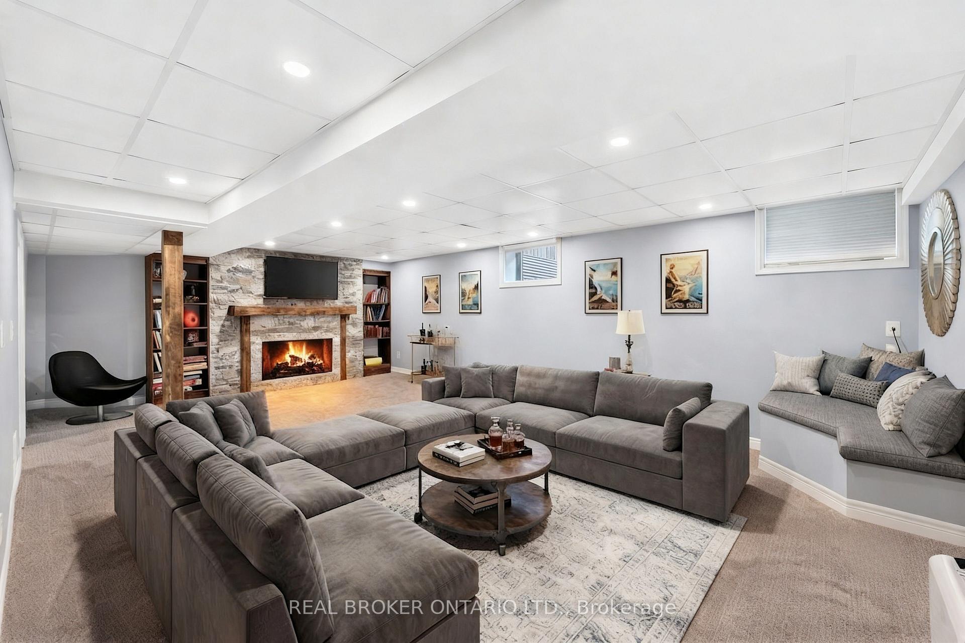 Photo 31 of 36 Beverly Street, Springwater, Elmvale — HOMEH