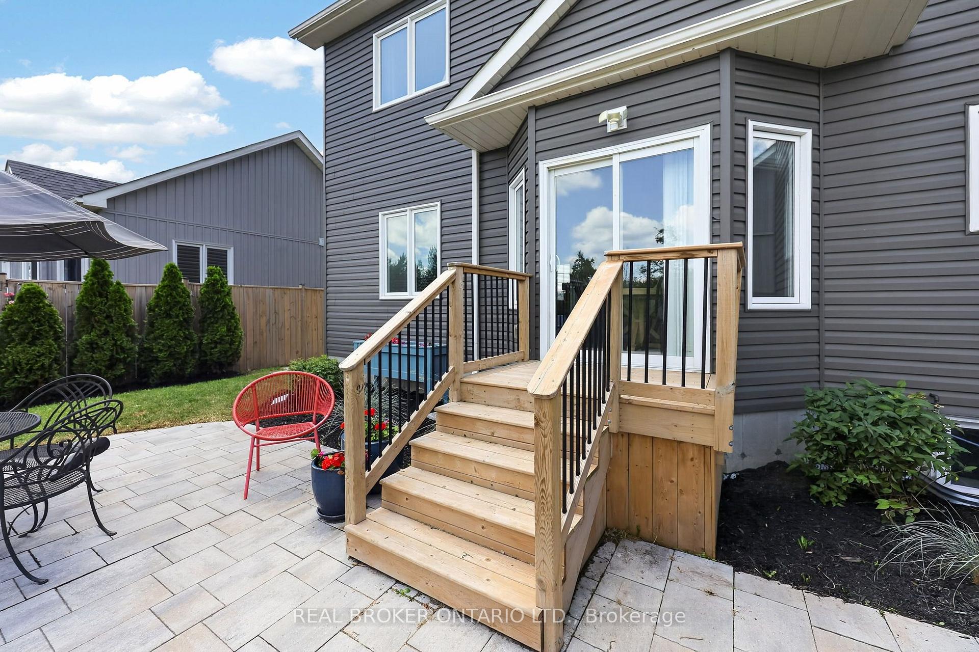 Photo 43 of 36 Beverly Street, Springwater, Elmvale — HOMEH