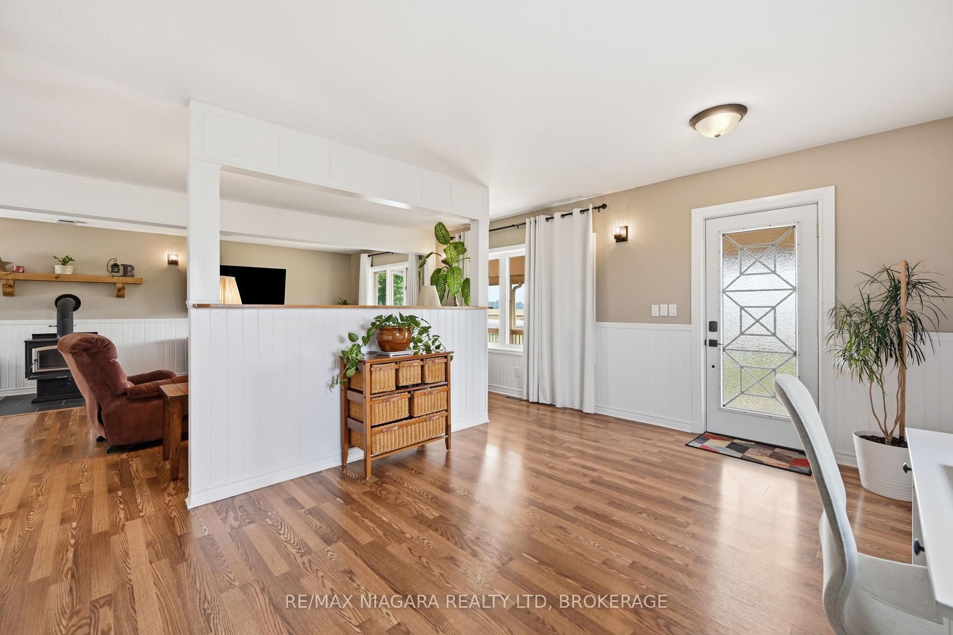 Photo 7 of 3353 Miller Road, Port Colborne, Bethel — HOMEH