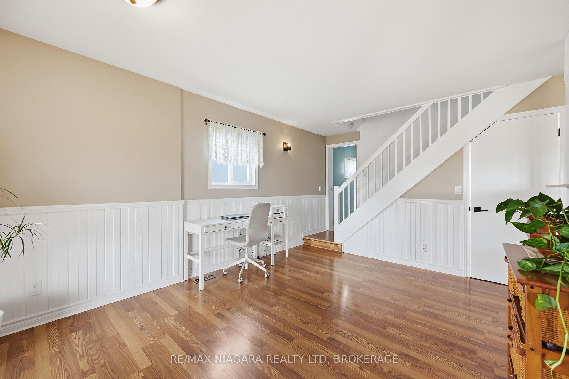 Photo 17 of 3353 Miller Road, Port Colborne, Bethel — HOMEH
