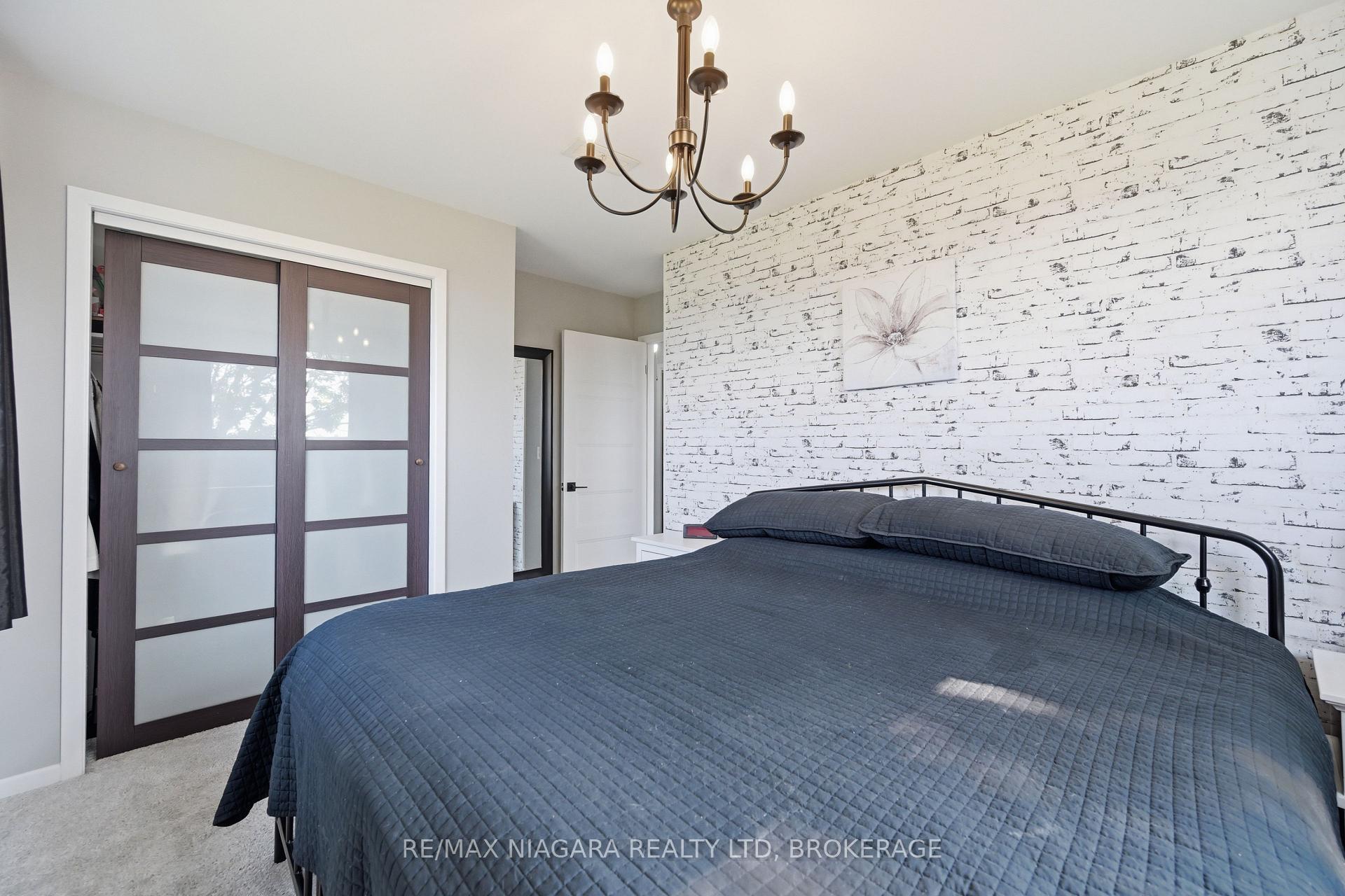 Photo 23 of 3353 Miller Road, Port Colborne, Bethel — HOMEH