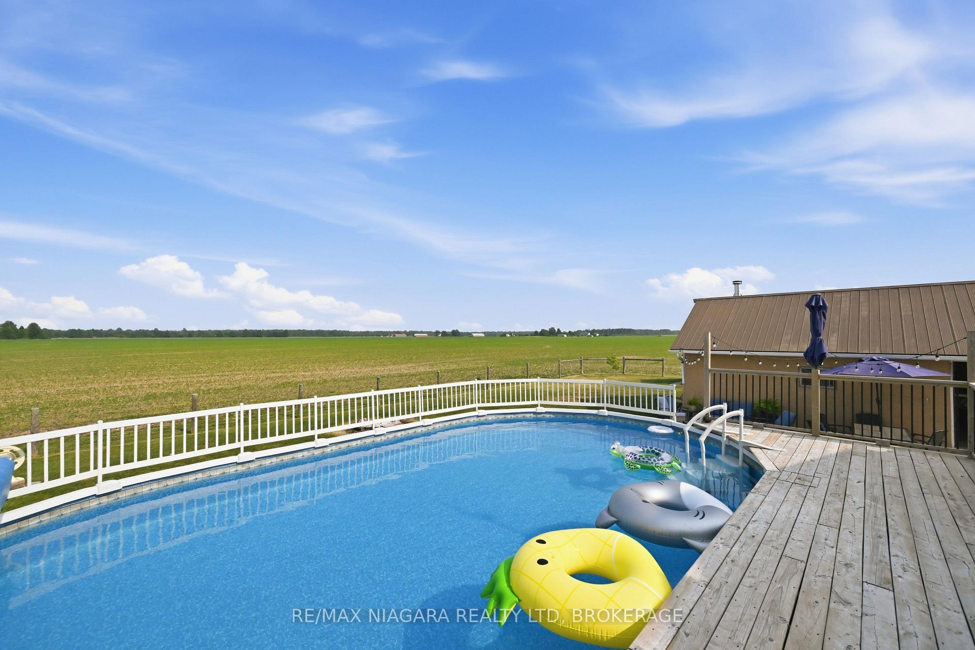 Photo 35 of 3353 Miller Road, Port Colborne, Bethel — HOMEH