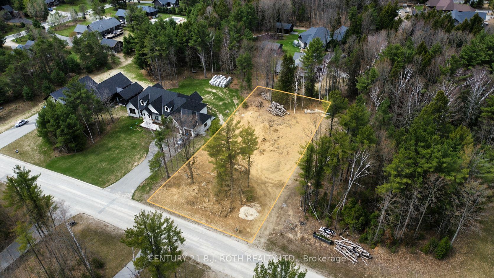 Photo 3 of 35 Marni Lane, Springwater, Rural Springwater — HOMEH