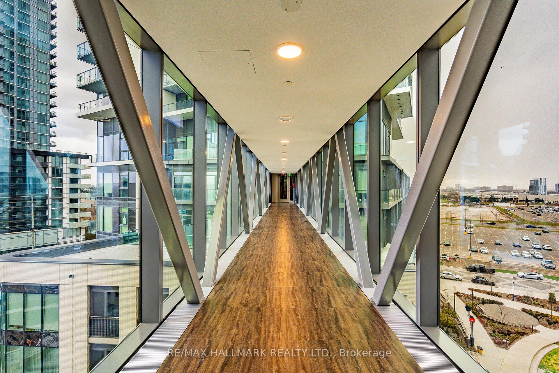 Photo 3 of Unit 517, 1000 Portage Parkway E, Vaughan, Vaughan Corporate Centre — HOMEH