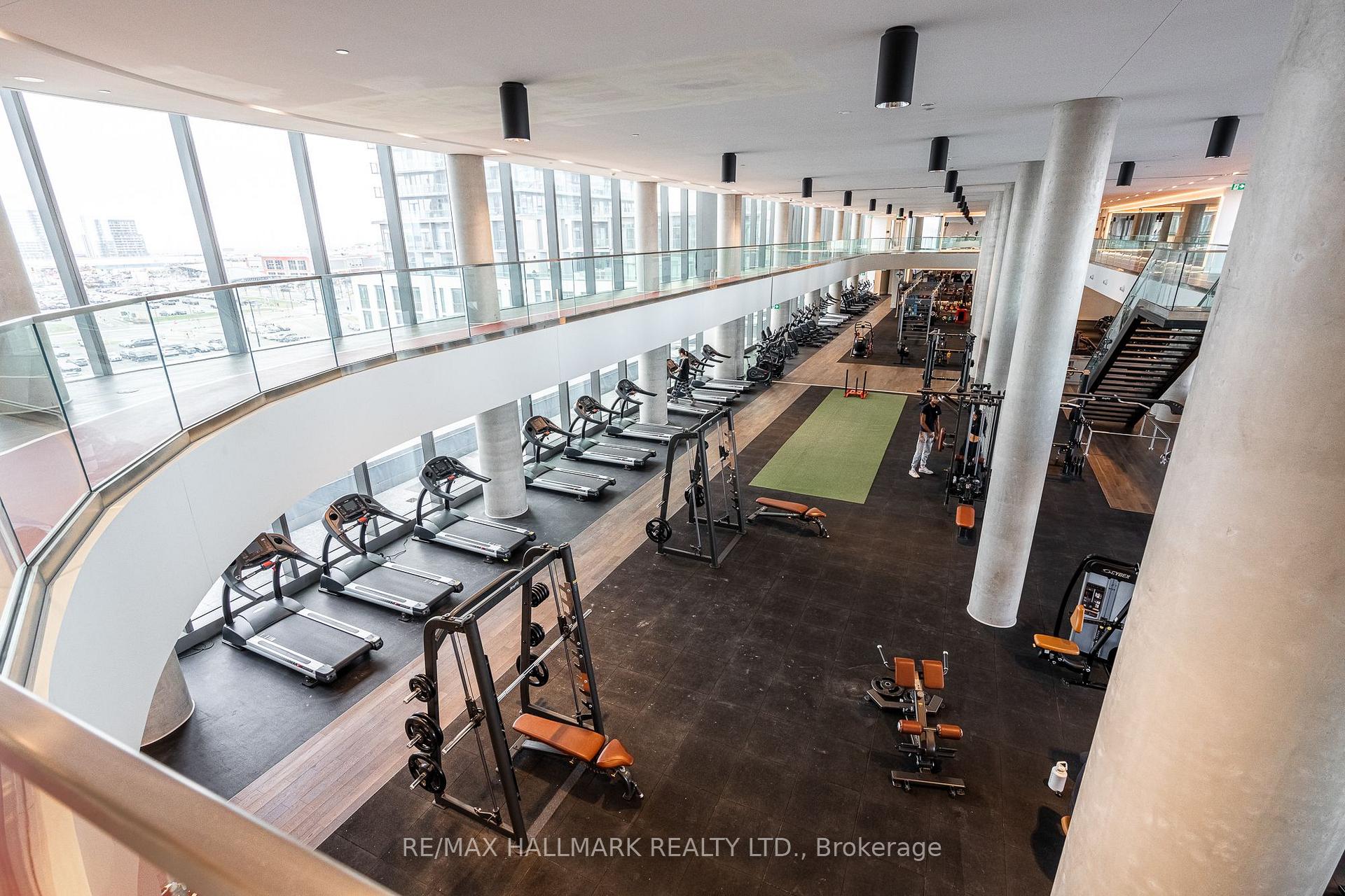 Photo 4 of Unit 517, 1000 Portage Parkway E, Vaughan, Vaughan Corporate Centre — HOMEH