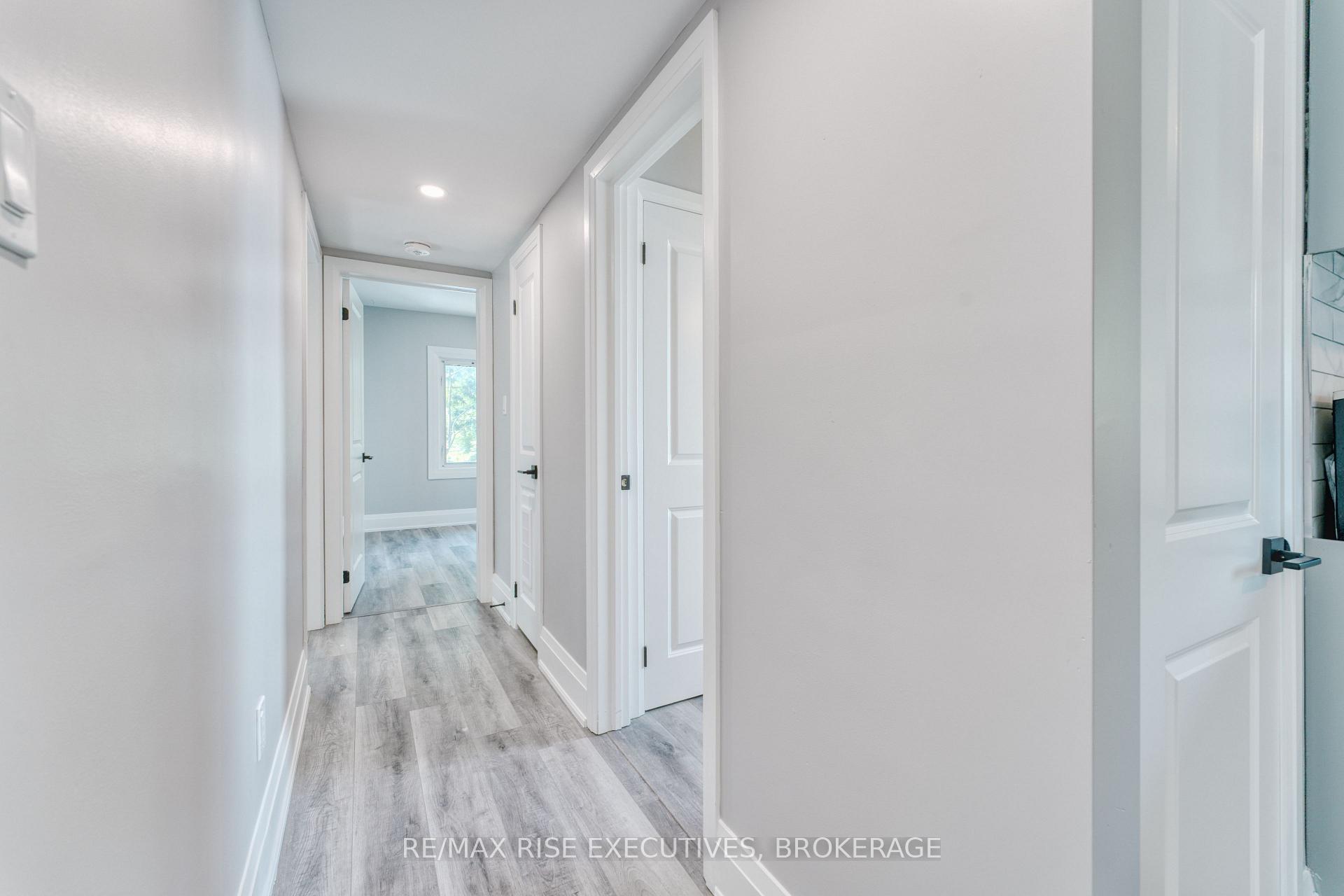 Photo 7 of Unit 3, 130 Carruthers Avenue, Kingston, Central City East — HOMEH