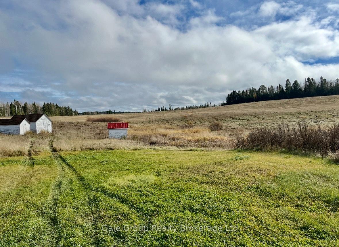 Photo 6 of 2541 Highway 105, Kenora — HOMEH