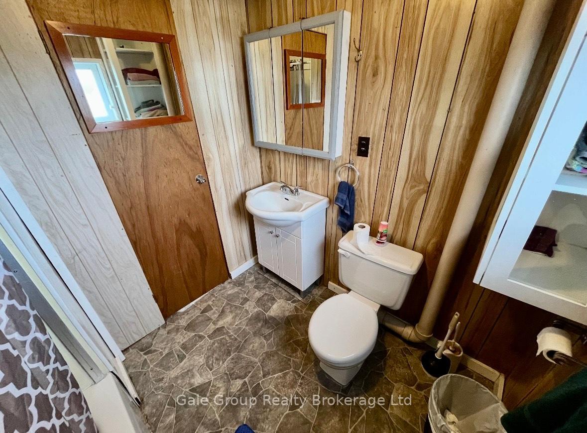 Photo 34 of 2541 Highway 105, Kenora — HOMEH