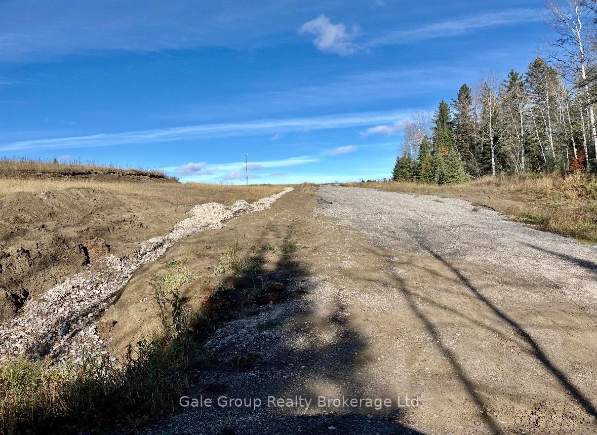 Photo 37 of 2541 Highway 105, Kenora — HOMEH