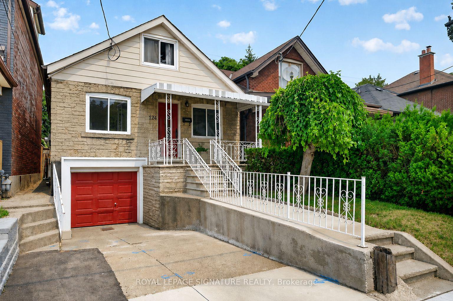Photo 1 of 124 Eileen Avenue, Toronto, Rockcliffe-Smythe — HOMEH