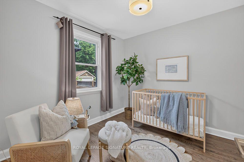 Photo 10 of 124 Eileen Avenue, Toronto, Rockcliffe-Smythe — HOMEH