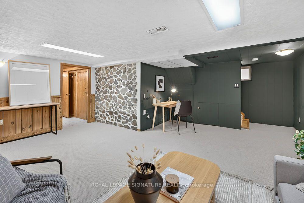 Photo 16 of 124 Eileen Avenue, Toronto, Rockcliffe-Smythe — HOMEH