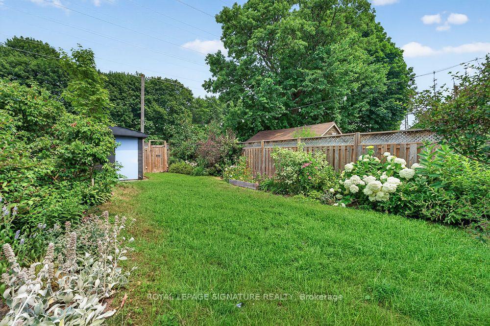 Photo 22 of 124 Eileen Avenue, Toronto, Rockcliffe-Smythe — HOMEH