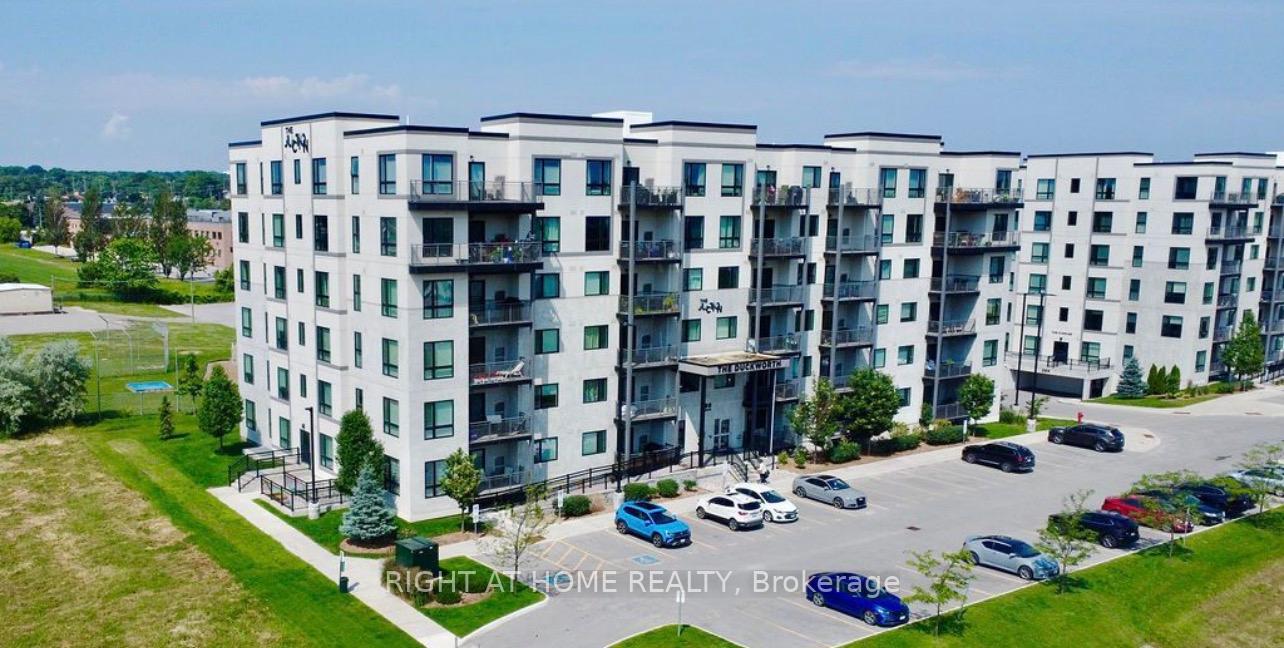 Photo 4 of Unit 405, 299 Cundles Road E, Barrie, Alliance — HOMEH