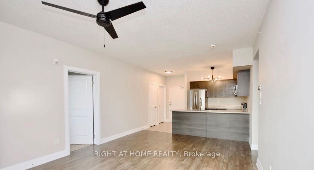 Photo 9 of Unit 405, 299 Cundles Road E, Barrie, Alliance — HOMEH