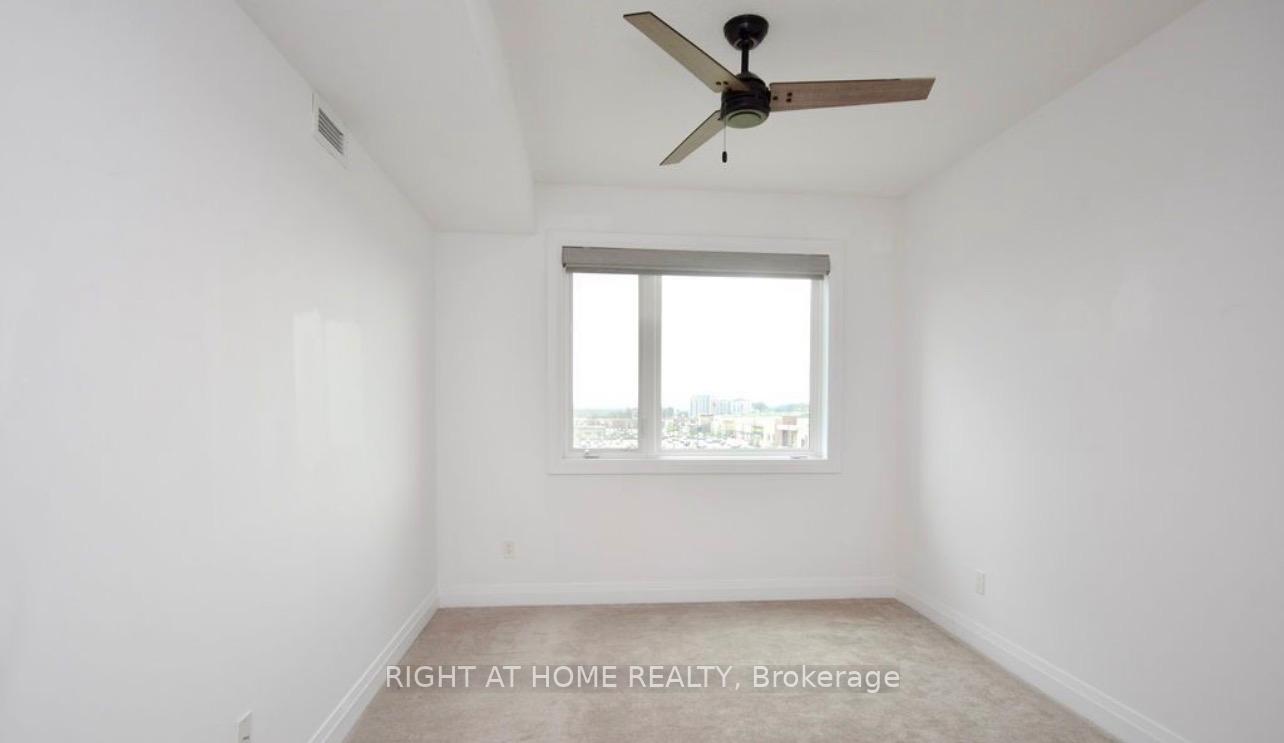 Photo 14 of Unit 405, 299 Cundles Road E, Barrie, Alliance — HOMEH
