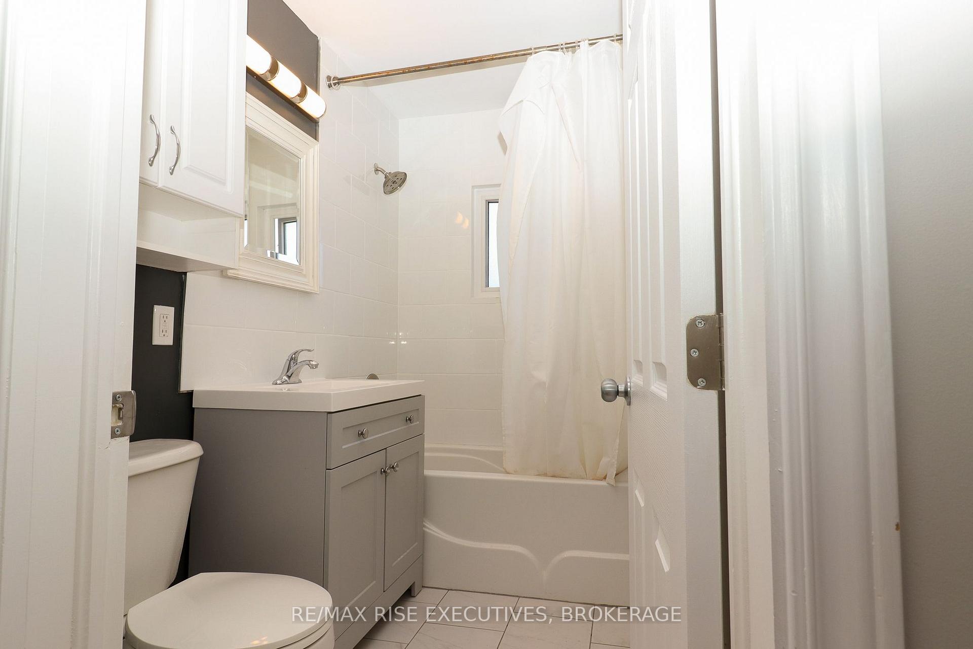 Photo 16 of Unit 1, 40 Helen Street, Kingston, Central City East — HOMEH