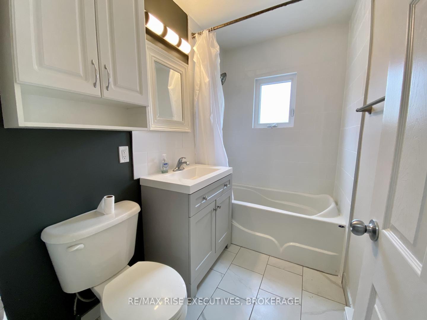 Photo 17 of Unit 1, 40 Helen Street, Kingston, Central City East — HOMEH