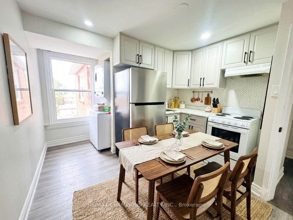 Photo 2 of Unit 2nd, 196 Caledonia Road, Toronto, Corso Italia-Davenport — HOMEH